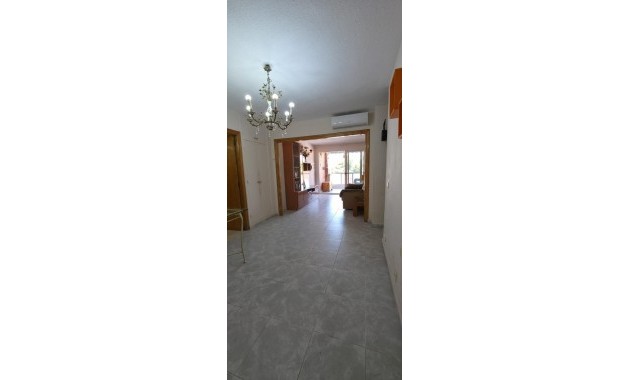Herverkoop - Appartement / flat -
Torrevieja - Playa de los Naufragos