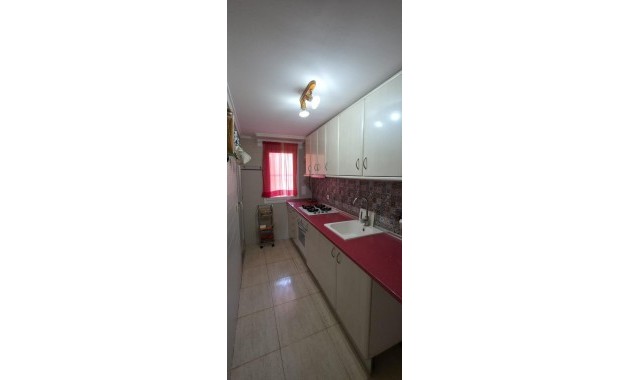 Herverkoop - Appartement / flat -
Torrevieja - Playa de los Naufragos