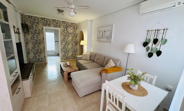 Herverkoop - Villa -
Orihuela Costa - La Florida