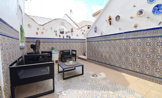 Herverkoop - Quad Villa -
Orihuela Costa - Playa Flamenca