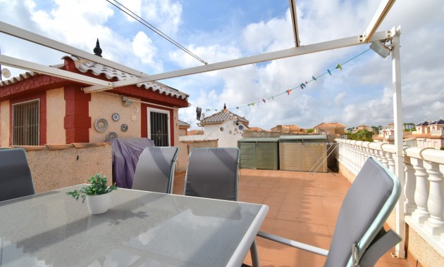 Herverkoop - Quad Villa -
Orihuela Costa - Playa Flamenca