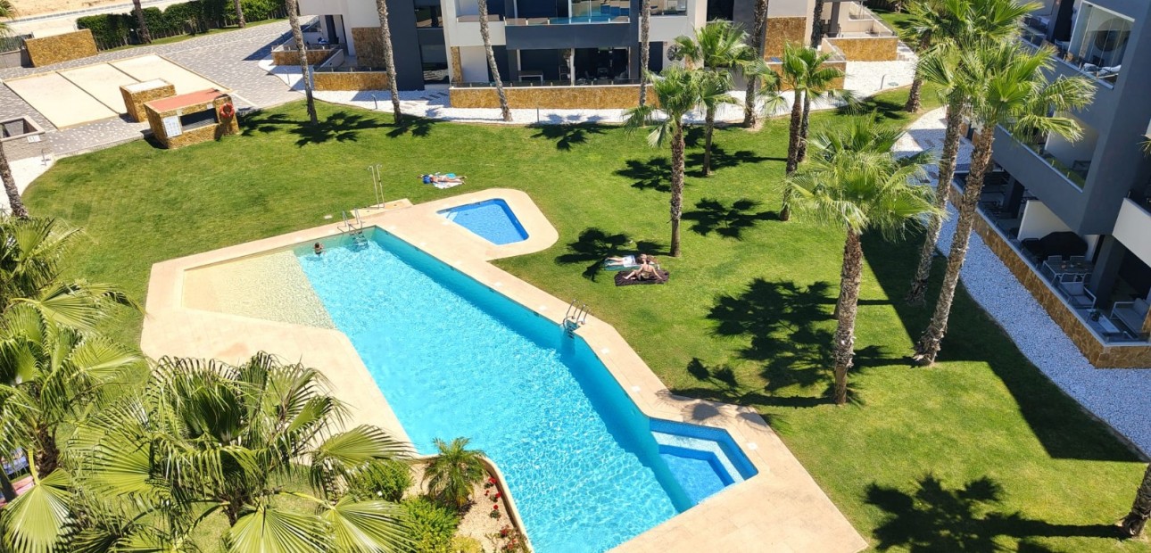 Herverkoop - Appartement / flat -
Los Altos - Torrevieja