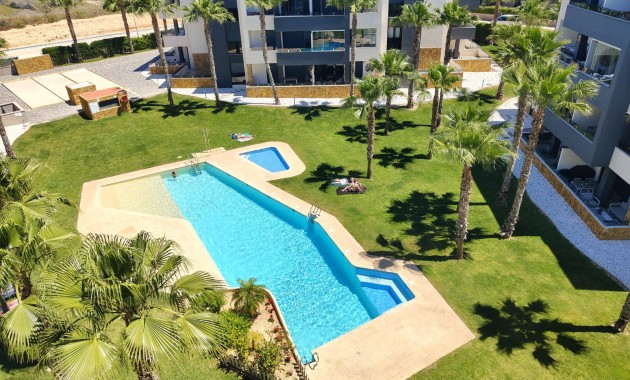 Herverkoop - Appartement / flat -
Los Altos - Torrevieja