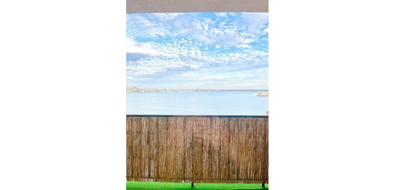 Herverkoop - Appartement / flat -
Torrevieja - Acequion