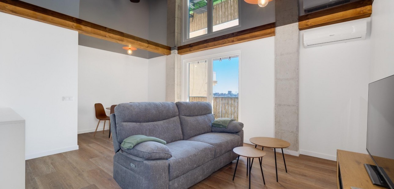 Herverkoop - Appartement / flat -
Torrevieja - Acequion