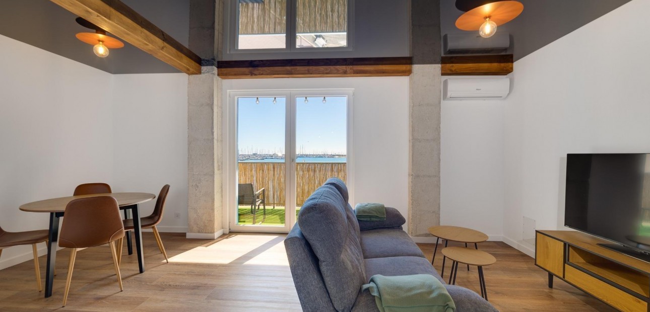 Herverkoop - Appartement / flat -
Torrevieja - Acequion