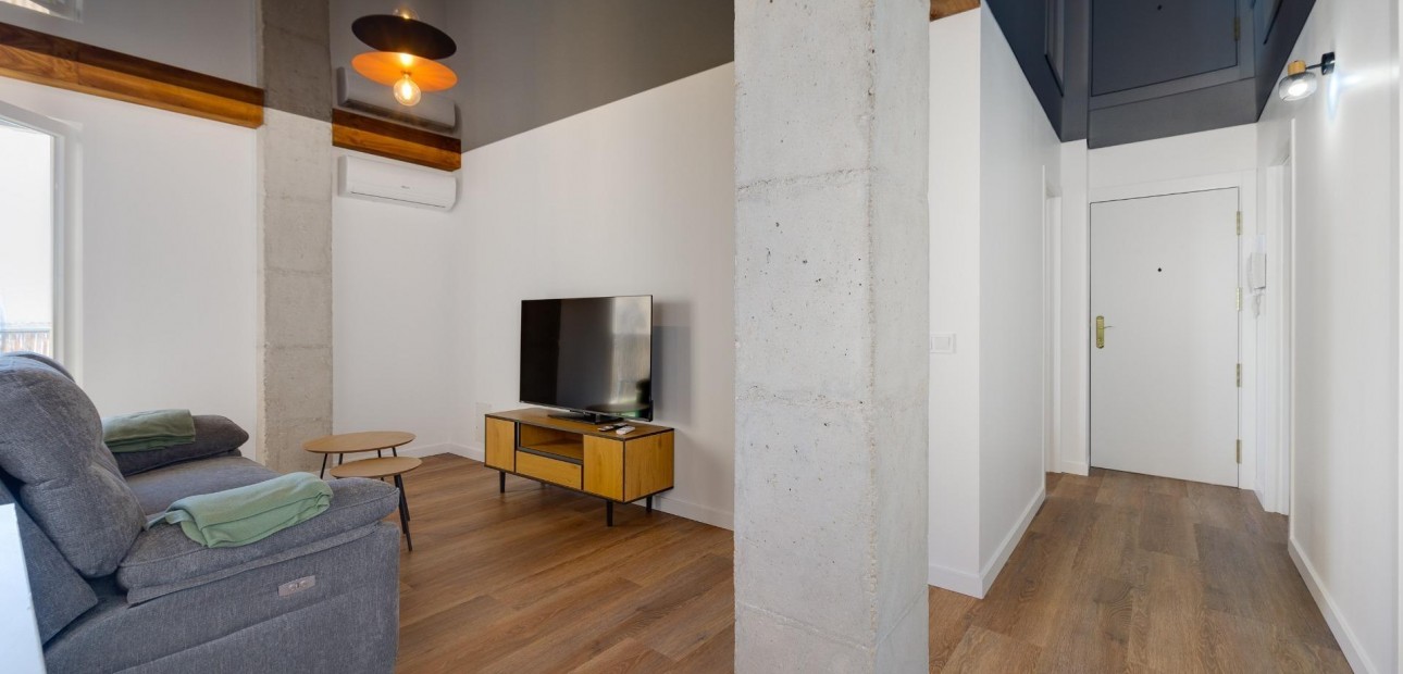 Herverkoop - Appartement / flat -
Torrevieja - Acequion