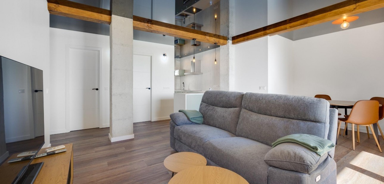 Herverkoop - Appartement / flat -
Torrevieja - Acequion