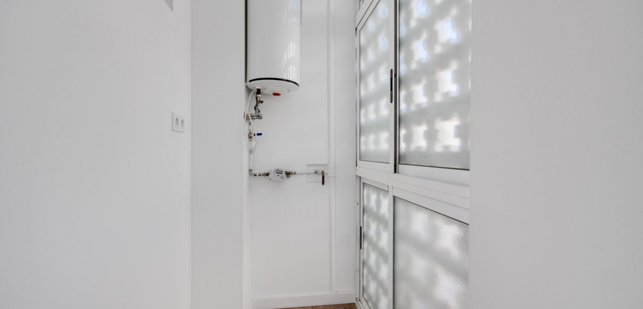 Herverkoop - Appartement / flat -
Torrevieja - Acequion