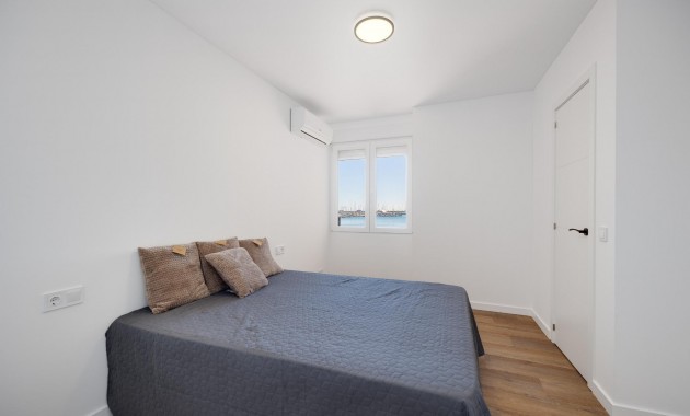 Herverkoop - Appartement / flat -
Torrevieja - Acequion