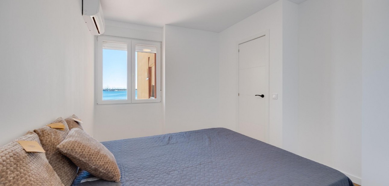 Herverkoop - Appartement / flat -
Torrevieja - Acequion