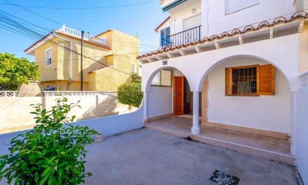 Herverkoop - Bungalow -
Torrevieja - La Siesta - El Salado - Torreta