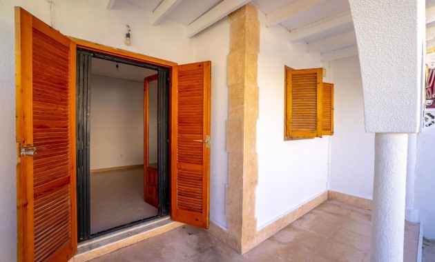 Herverkoop - Bungalow -
Torrevieja - La Siesta - El Salado - Torreta