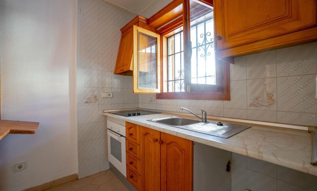 Herverkoop - Bungalow -
Torrevieja - La Siesta - El Salado - Torreta