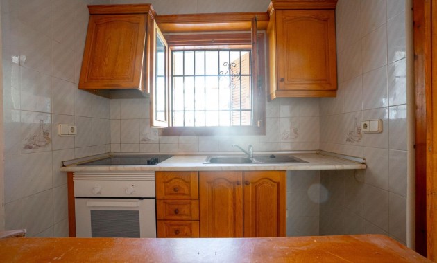 Herverkoop - Bungalow -
Torrevieja - La Siesta - El Salado - Torreta