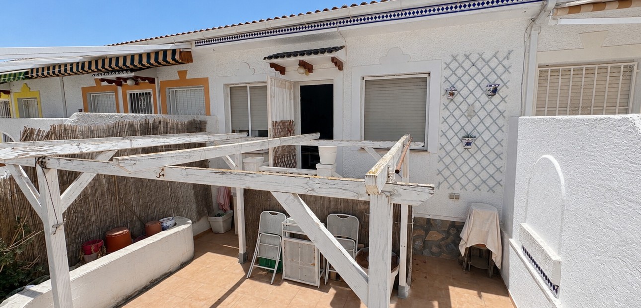 Herverkoop - Bungalow -
Ciudad Quesada - Pueblo Bravo