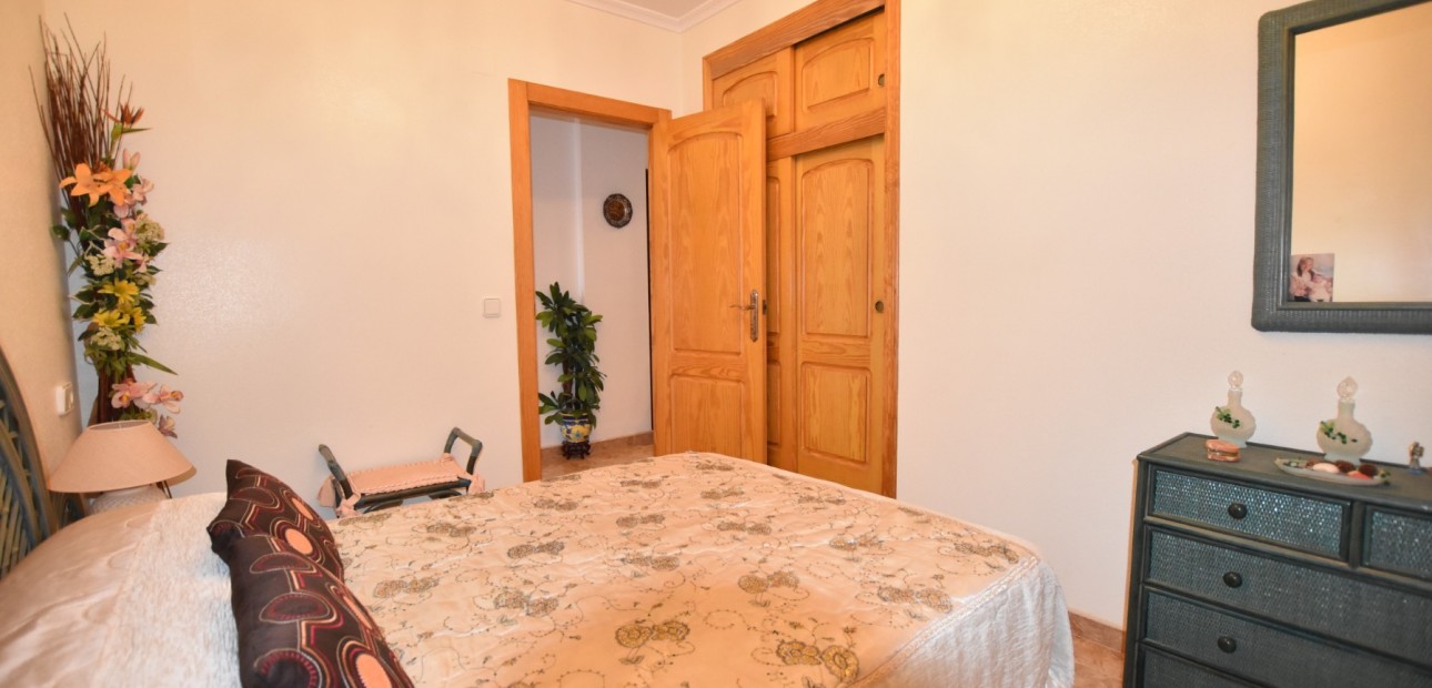 Herverkoop - Appartement / flat -
Torrevieja - Torre La Mata