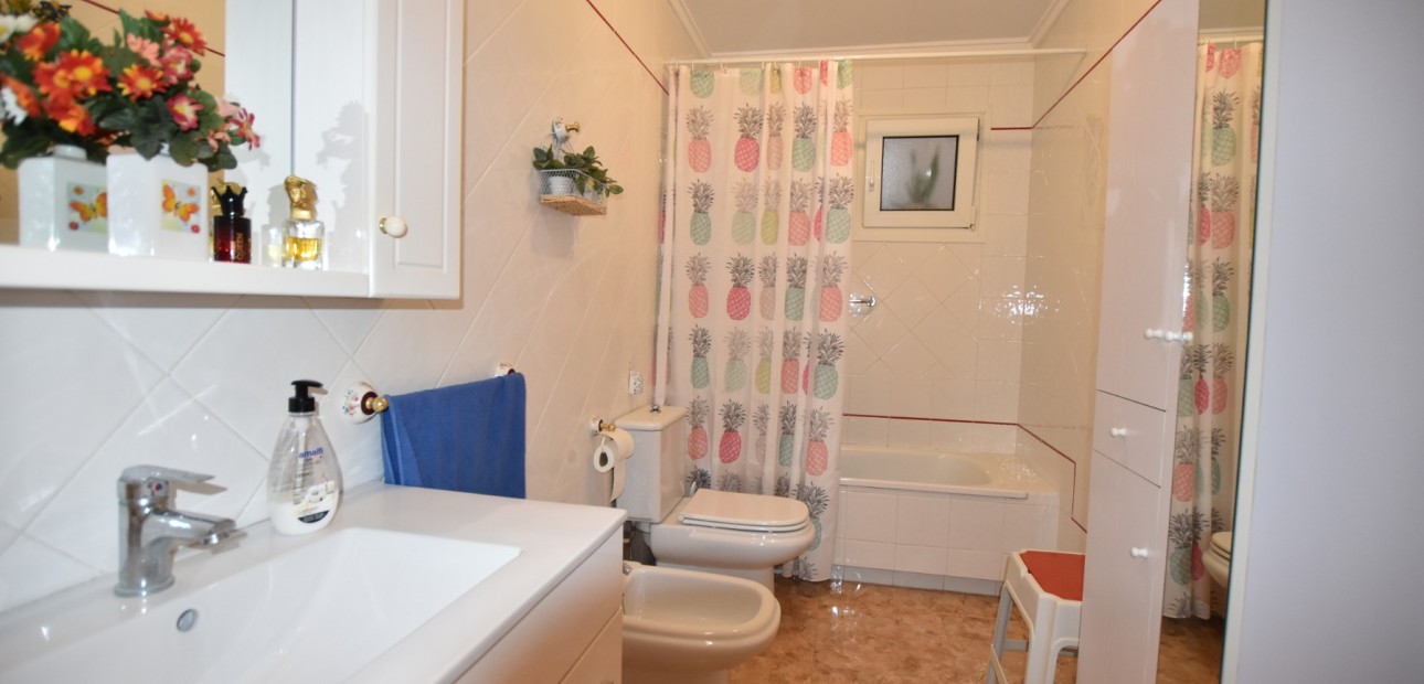 Herverkoop - Appartement / flat -
Torrevieja - Torre La Mata