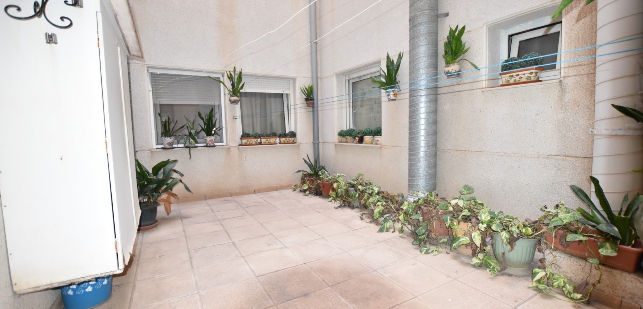 Herverkoop - Appartement / flat -
Torrevieja - Torre La Mata