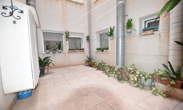 Herverkoop - Appartement / flat -
Torrevieja - Torre La Mata