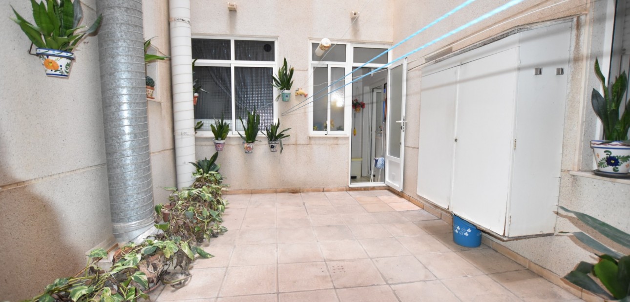 Herverkoop - Appartement / flat -
Torrevieja - Torre La Mata