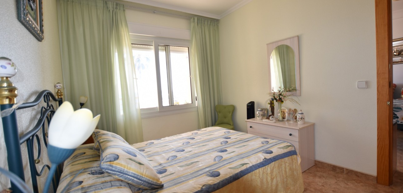 Herverkoop - Appartement / flat -
Torrevieja - Torre La Mata