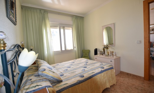 Herverkoop - Appartement / flat -
Torrevieja - Torre La Mata