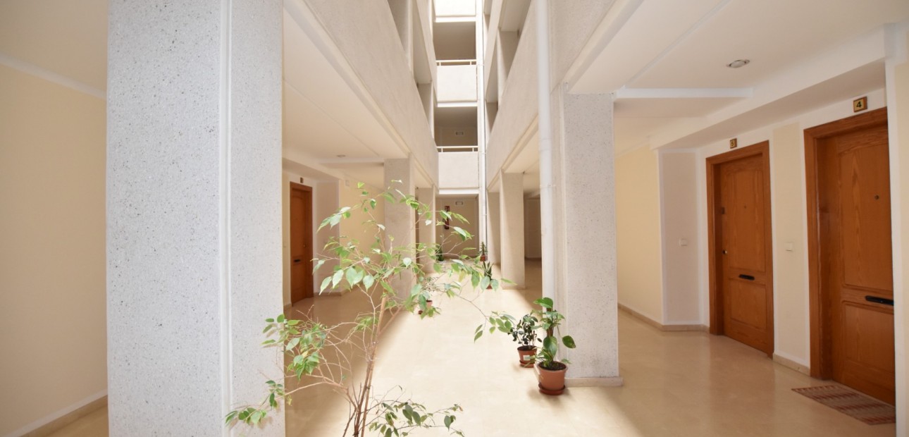 Herverkoop - Appartement / flat -
Torrevieja - Torre La Mata