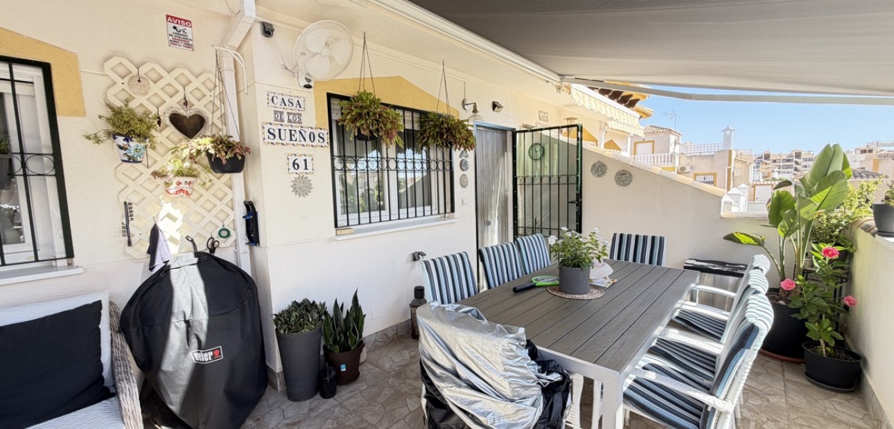 Herverkoop - Quad Villa -
Orihuela Costa - Los Altos
