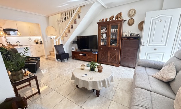 Herverkoop - Quad Villa -
Orihuela Costa - Los Altos