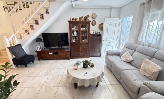 Herverkoop - Quad Villa -
Orihuela Costa - Los Altos
