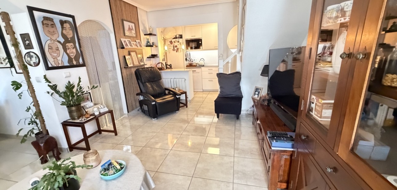 Herverkoop - Quad Villa -
Orihuela Costa - Los Altos