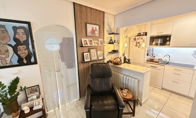 Herverkoop - Quad Villa -
Orihuela Costa - Los Altos