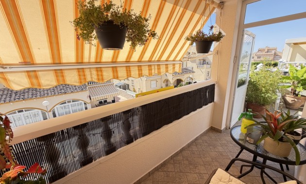 Herverkoop - Quad Villa -
Orihuela Costa - Los Altos