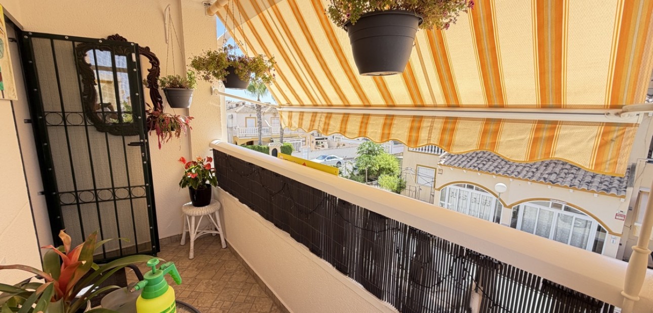Herverkoop - Quad Villa -
Orihuela Costa - Los Altos