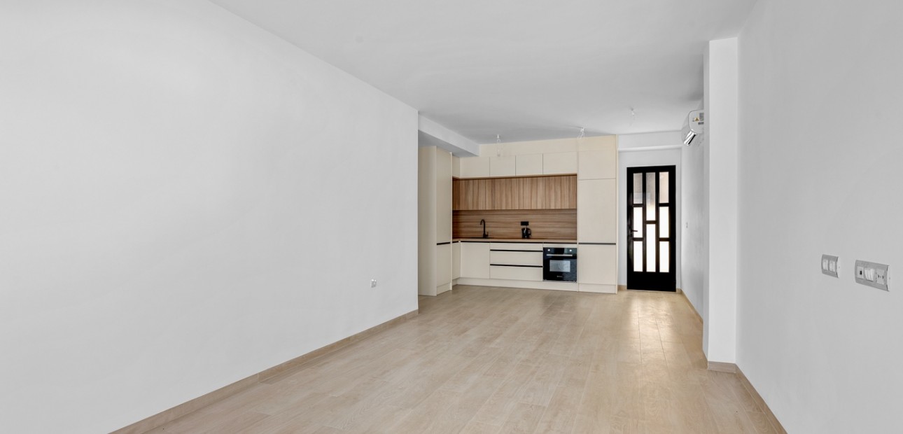 Herverkoop - Appartement / flat -
San Miguel de Salinas - San Miguel - Town