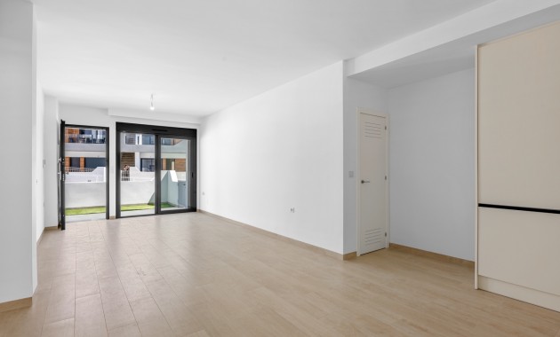 Herverkoop - Appartement / flat -
San Miguel de Salinas - San Miguel - Town