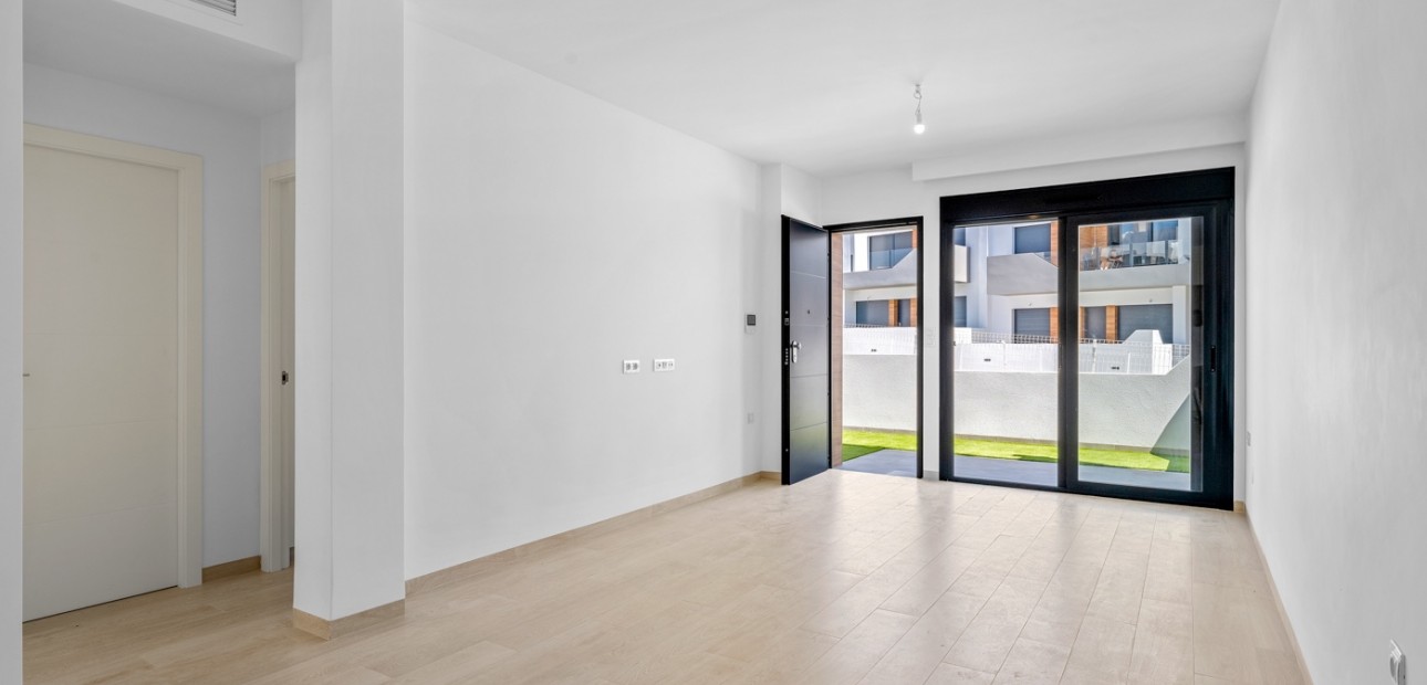 Herverkoop - Appartement / flat -
San Miguel de Salinas - San Miguel - Town