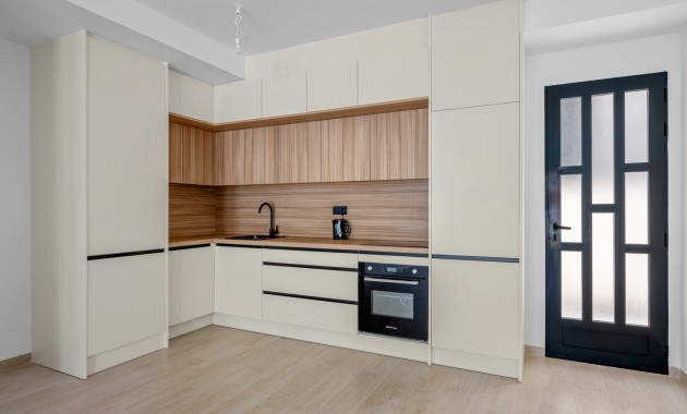 Herverkoop - Appartement / flat -
San Miguel de Salinas - San Miguel - Town