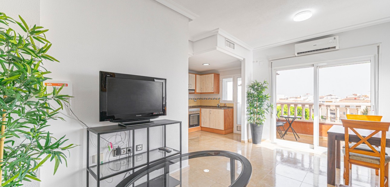 Herverkoop - Appartement / flat -
Rojales - Rojales - Village