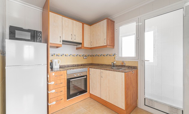 Herverkoop - Appartement / flat -
Rojales - Rojales - Village