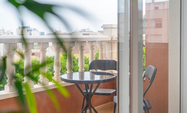 Herverkoop - Appartement / flat -
Rojales - Rojales - Village