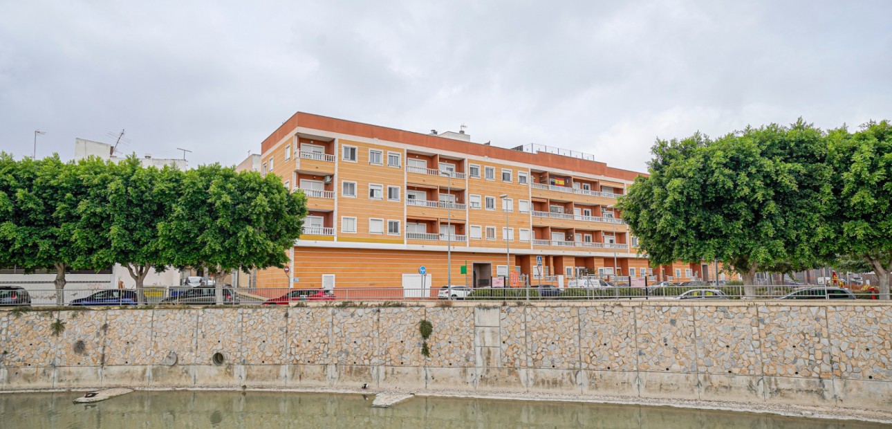 Herverkoop - Appartement / flat -
Rojales - Rojales - Village