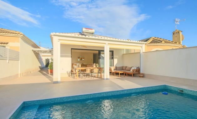 Herverkoop - Detached Villa -
Torrevieja - El Chaparral