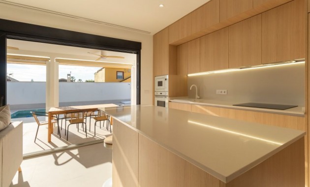 Herverkoop - Detached Villa -
Torrevieja - El Chaparral