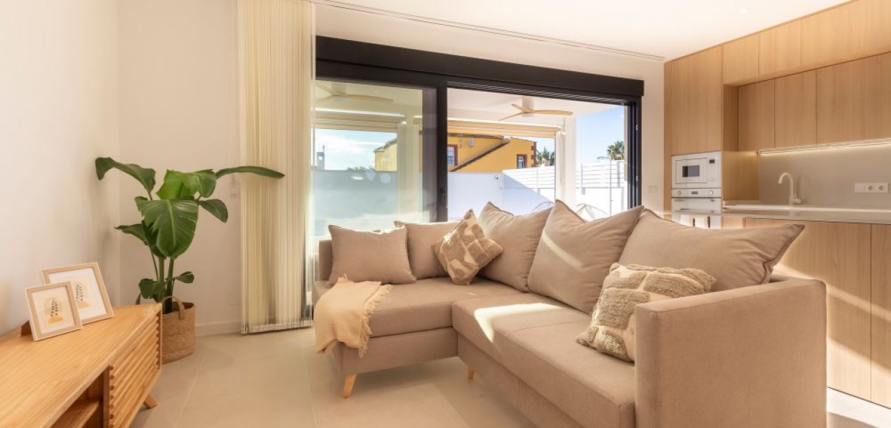 Herverkoop - Detached Villa -
Torrevieja - El Chaparral