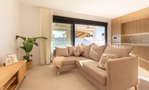 Herverkoop - Detached Villa -
Torrevieja - El Chaparral