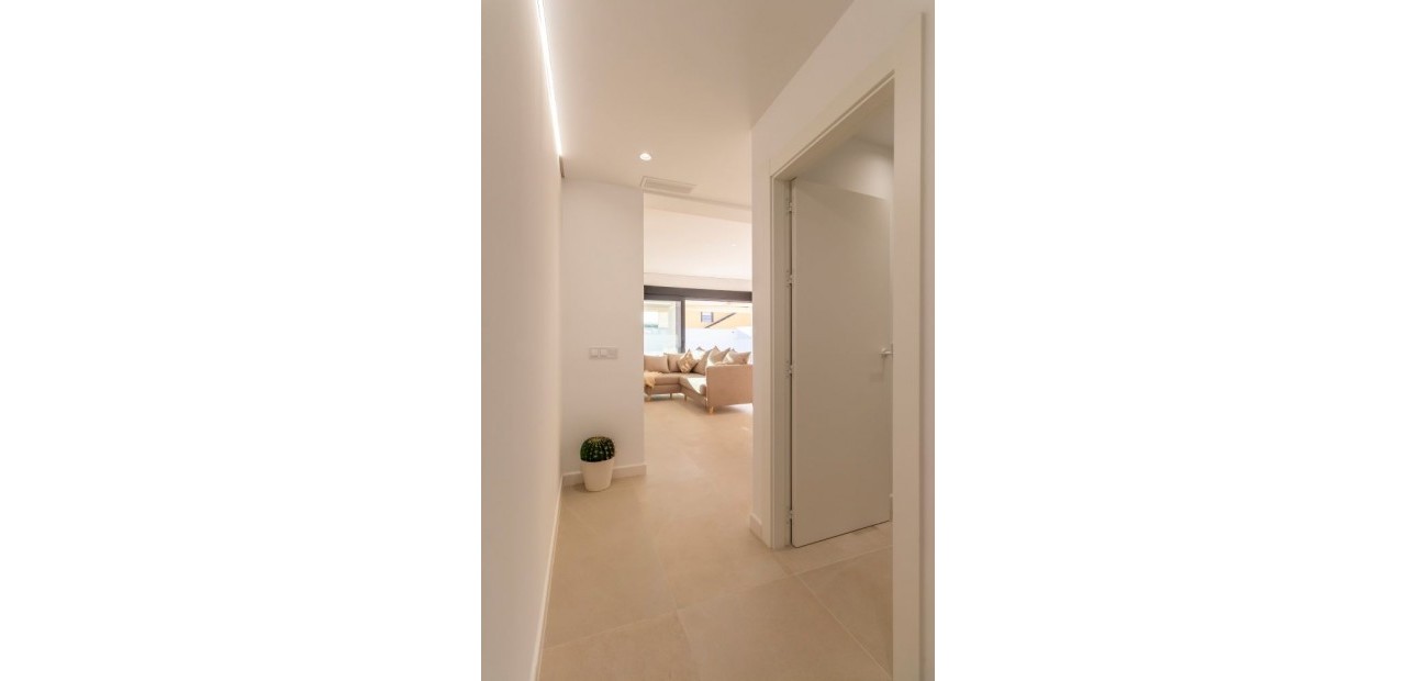 Herverkoop - Detached Villa -
Torrevieja - El Chaparral