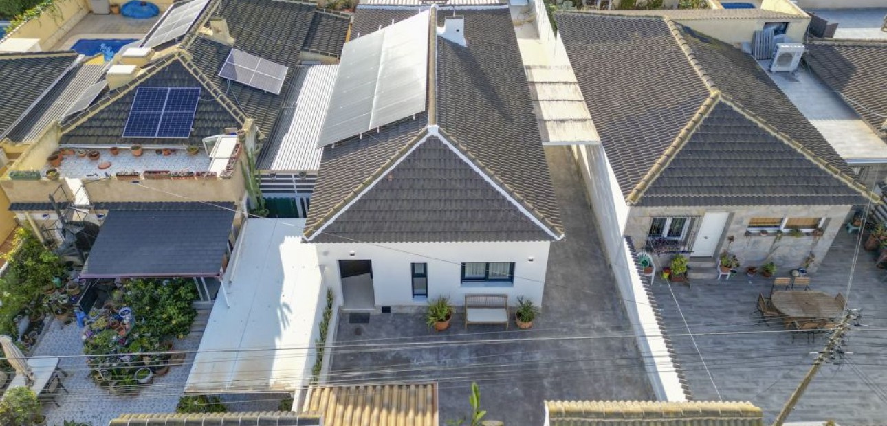 Herverkoop - Detached Villa -
Torrevieja - El Chaparral