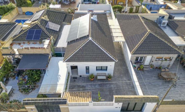 Herverkoop - Detached Villa -
Torrevieja - El Chaparral